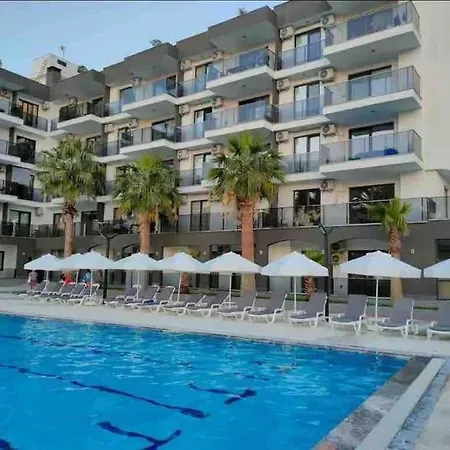 New With Pool Near The Sea Apartament